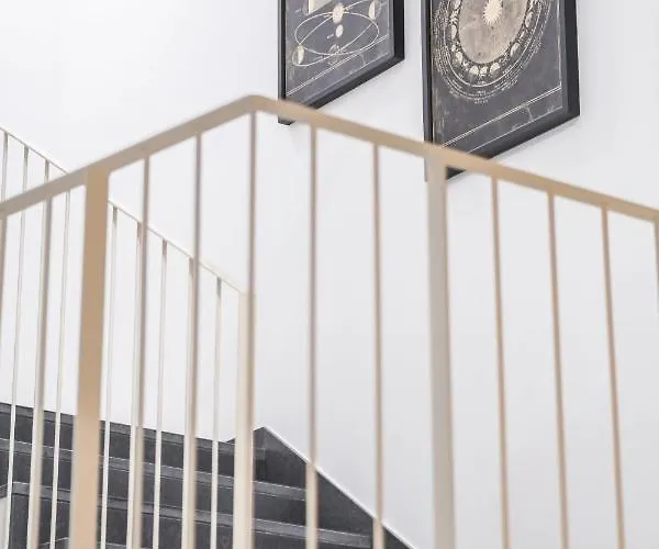 By Homing * Funchal (Madeira)