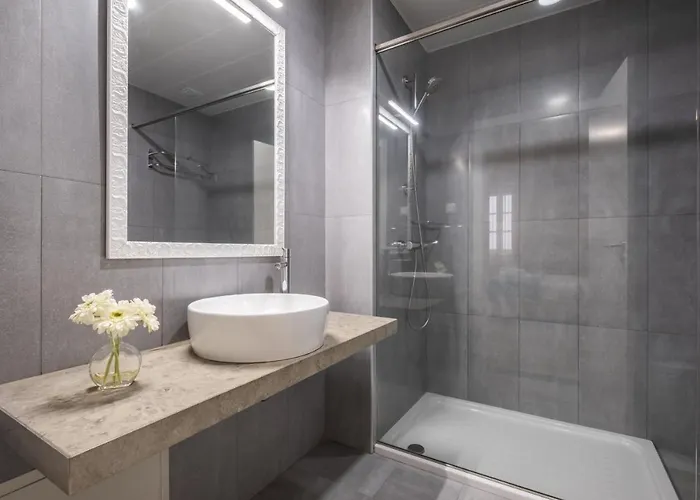 By Homing Apartment *