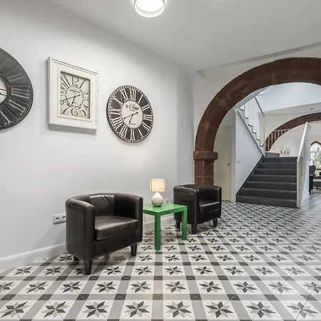 By Homing Funchal (Madeira)