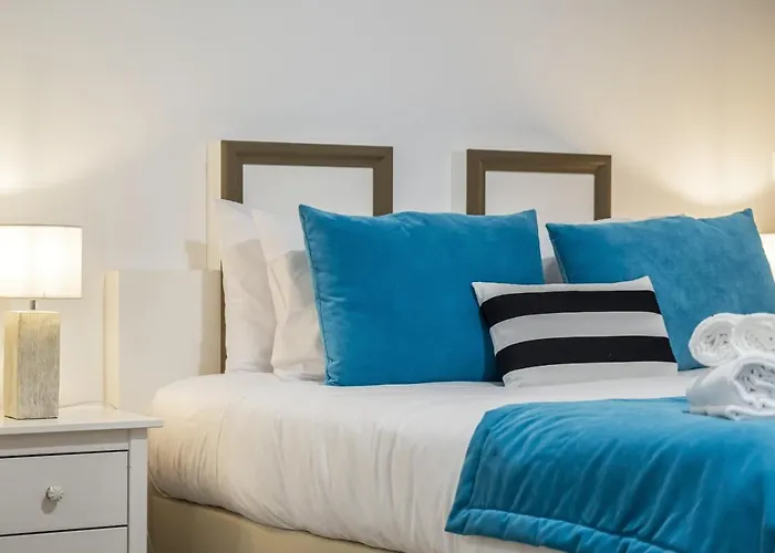 By Homing Funchal (Madeira)