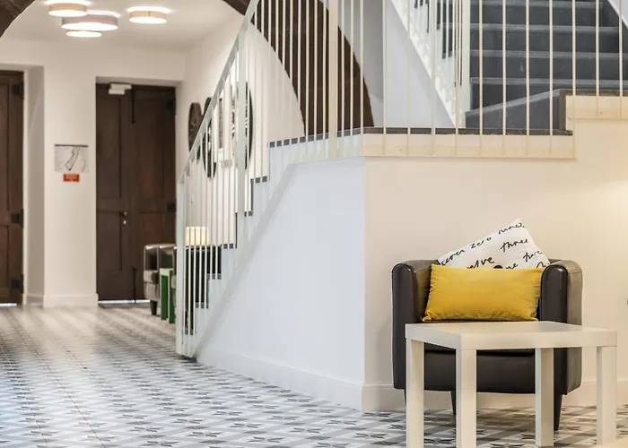 By Homing Apartment *