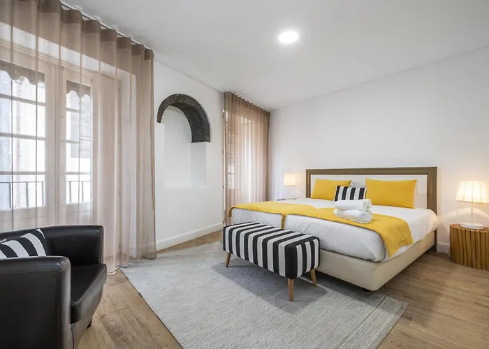 By Homing * Funchal (Madeira)