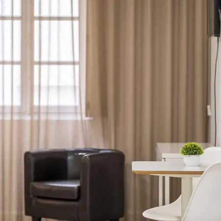 By Homing Διαμέρισμα Φουνκάλ